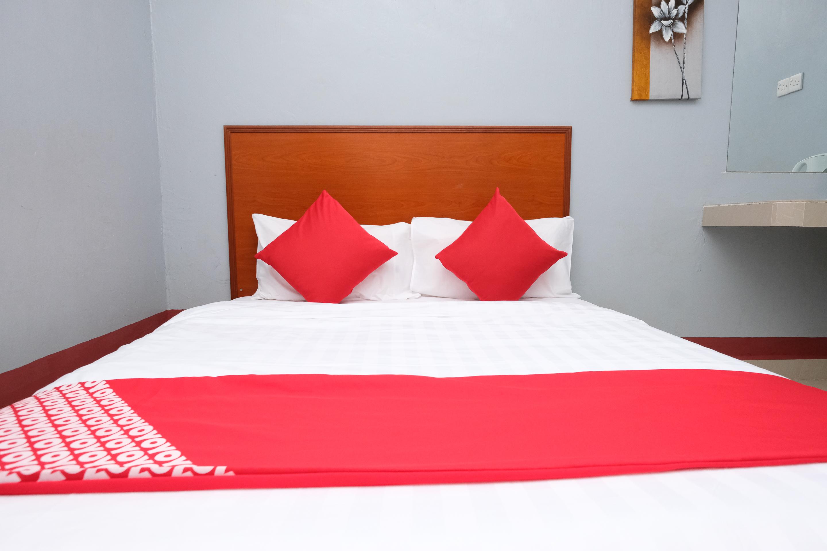 Super Oyo 720 Corridor Hotel 2 Pekan Ngoại thất bức ảnh