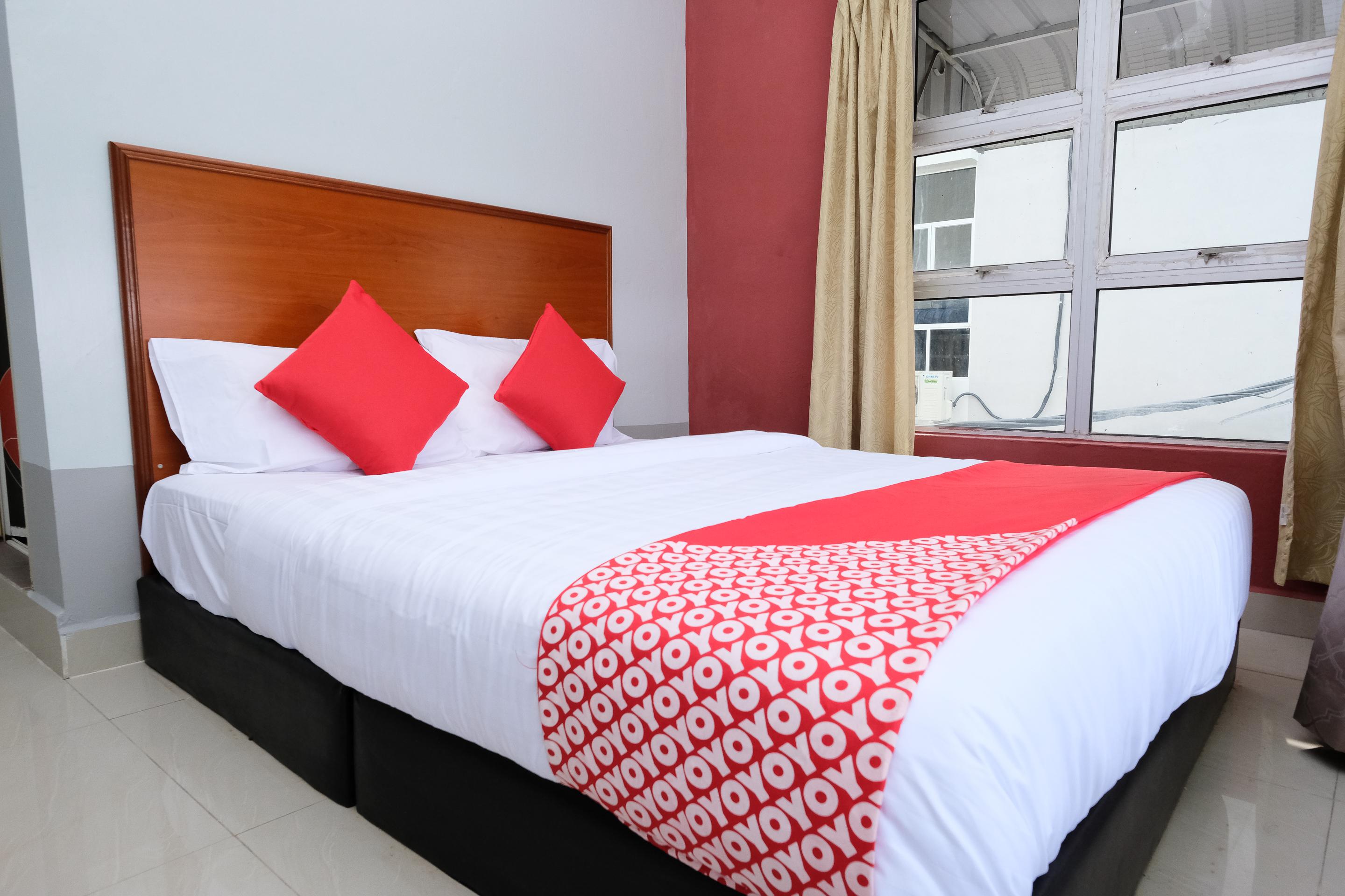 Super Oyo 720 Corridor Hotel 2 Pekan Ngoại thất bức ảnh