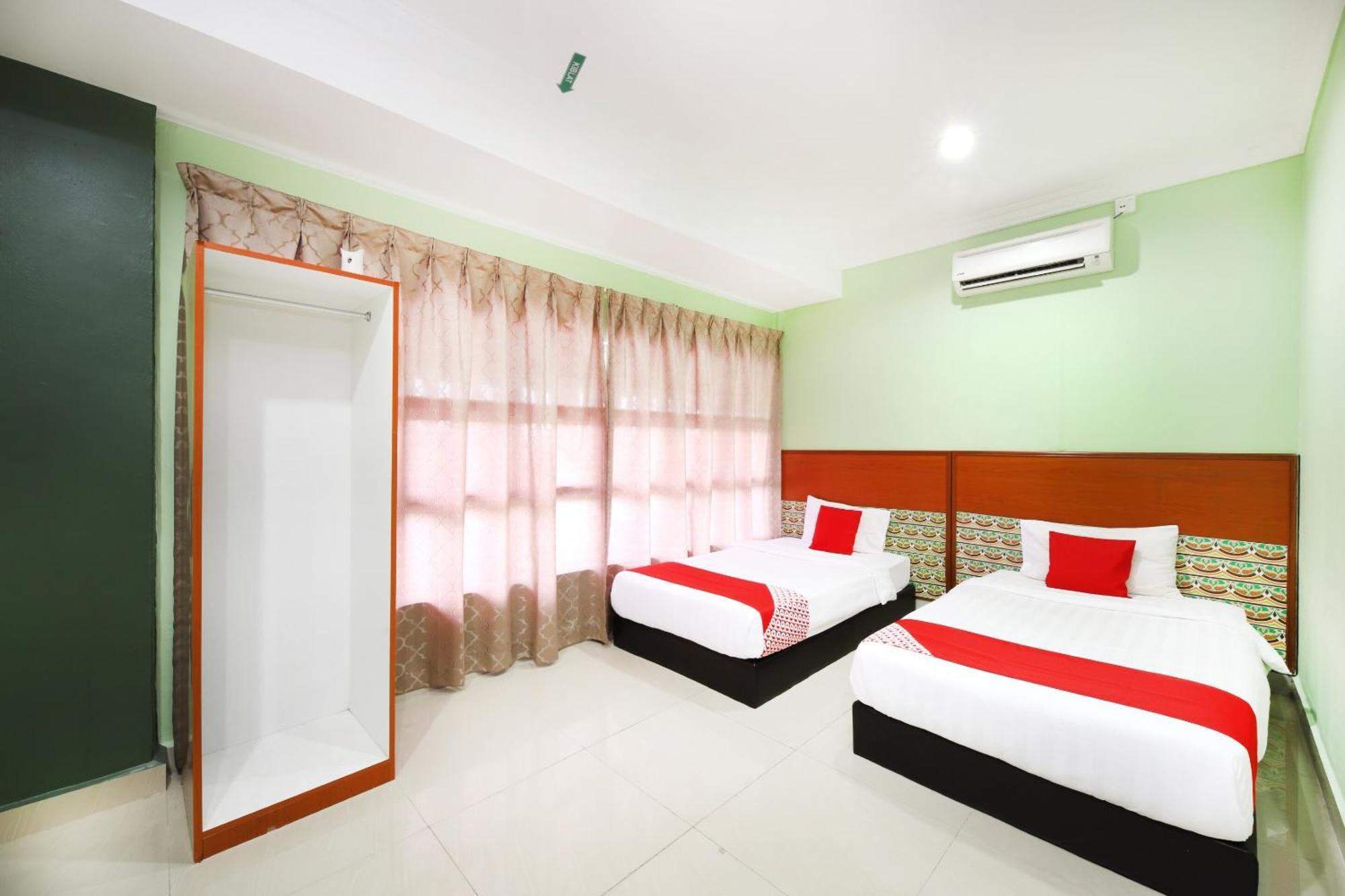 Super Oyo 720 Corridor Hotel 2 Pekan Ngoại thất bức ảnh