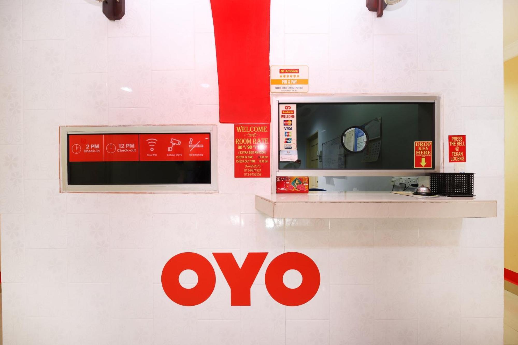 Super Oyo 720 Corridor Hotel 2 Pekan Ngoại thất bức ảnh